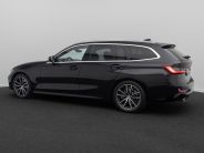 Foto Nummer 10: BMW 330i