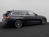 Foto Nummer 6: BMW 330i