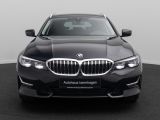 Foto Nummer 2: BMW 330i